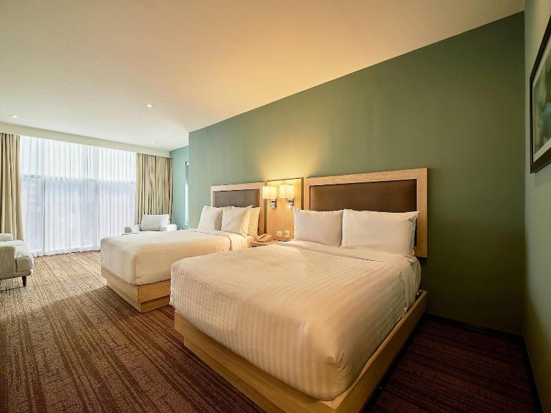 Wyndham Garden Saltillo image