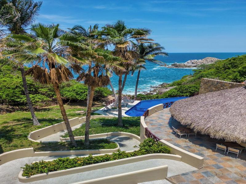 Villas Coral Huatulco image