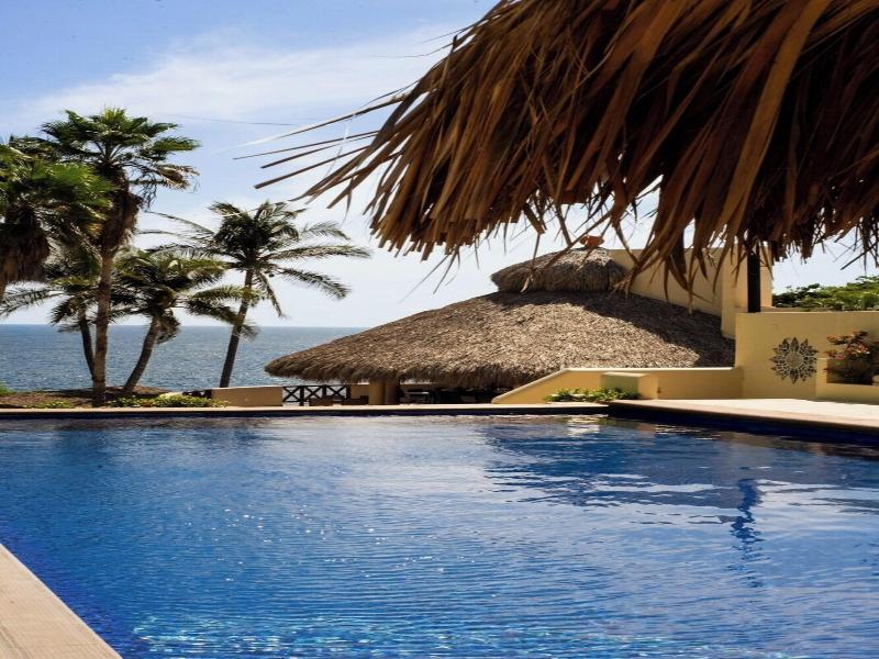 Villas Coral Huatulco image