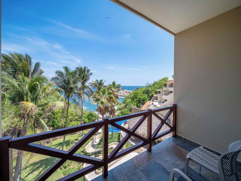 Villas Coral Huatulco image