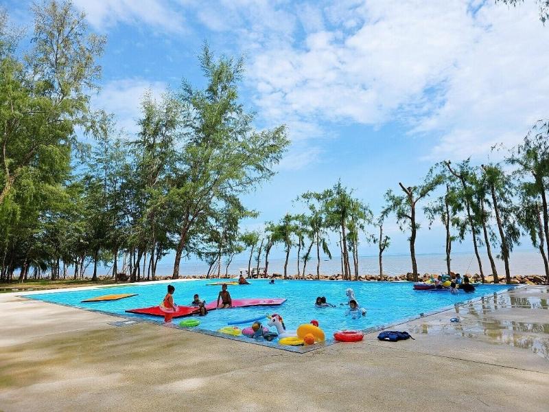 Suvarn Gleaw Thong Resort image