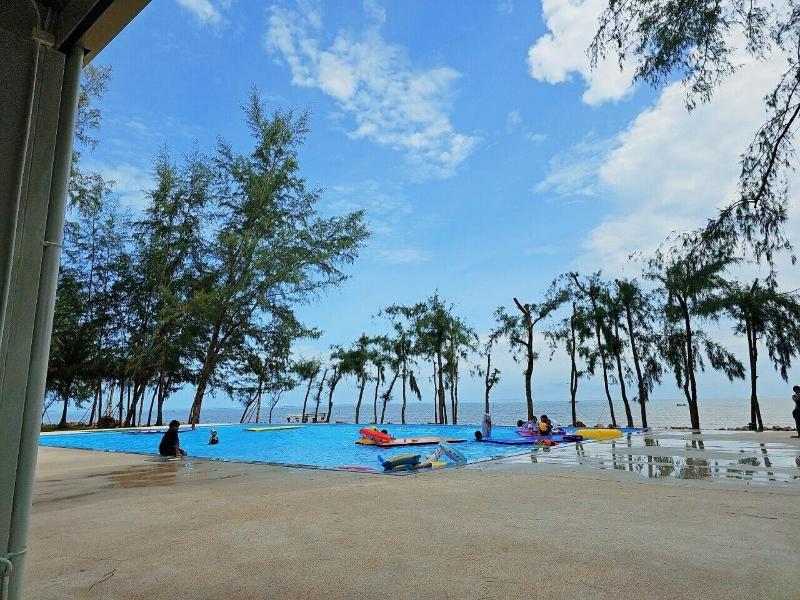 Suvarn Gleaw Thong Resort image