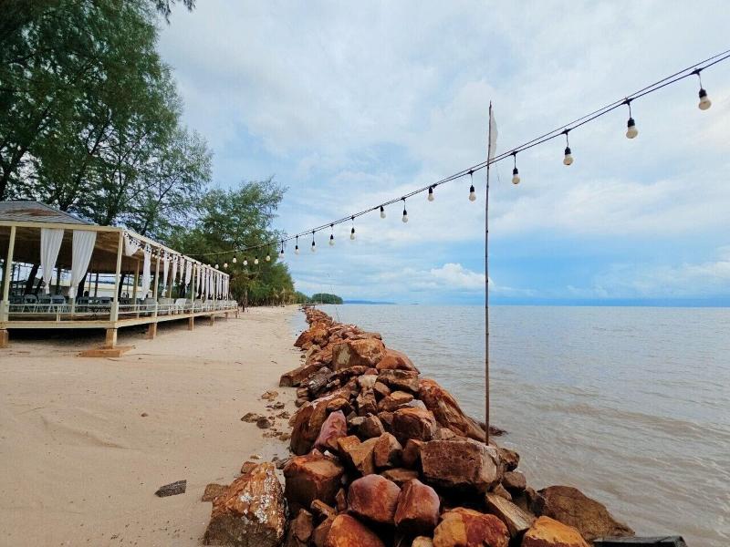 Suvarn Gleaw Thong Resort image