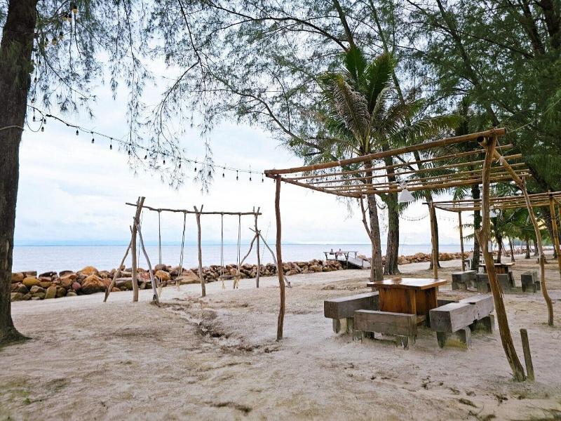 Suvarn Gleaw Thong Resort image
