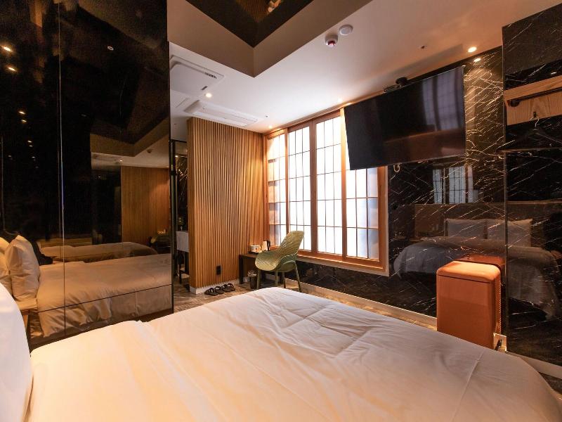 Hotel The Club Yeonhwari image