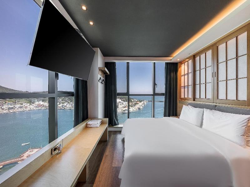 Hotel The Club Yeonhwari image