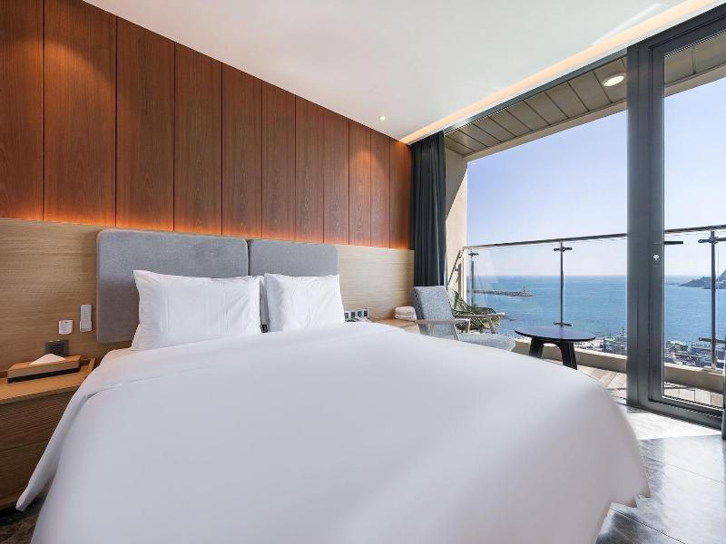 Hotel The Club Yeonhwari image