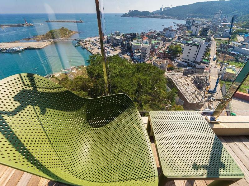 Hotel The Club Yeonhwari image
