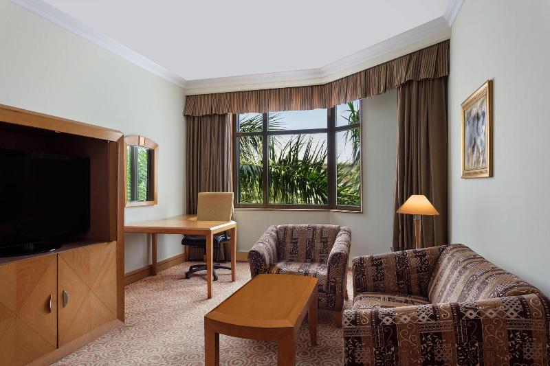 Le Royal Meridien image