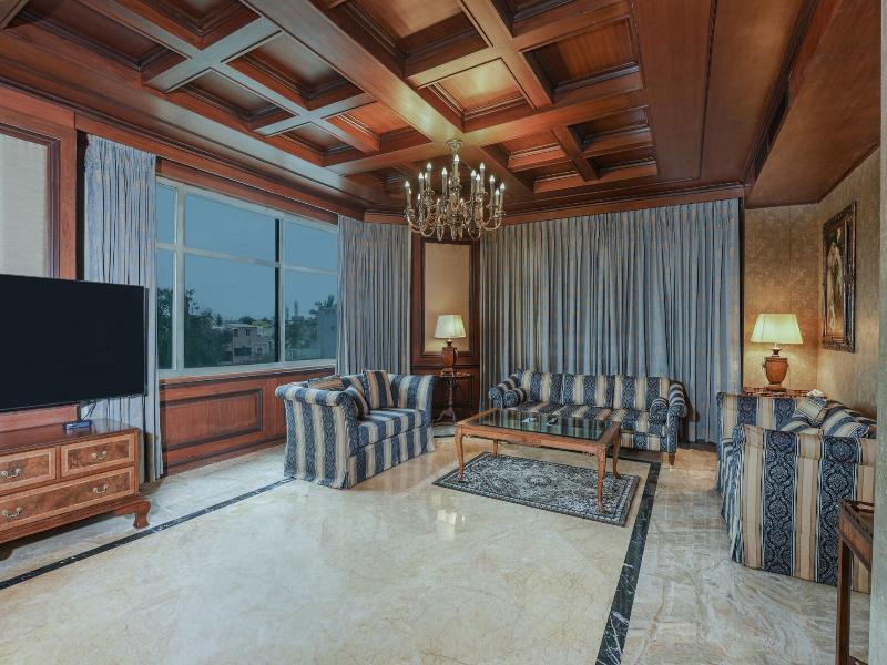 Le Royal Meridien image