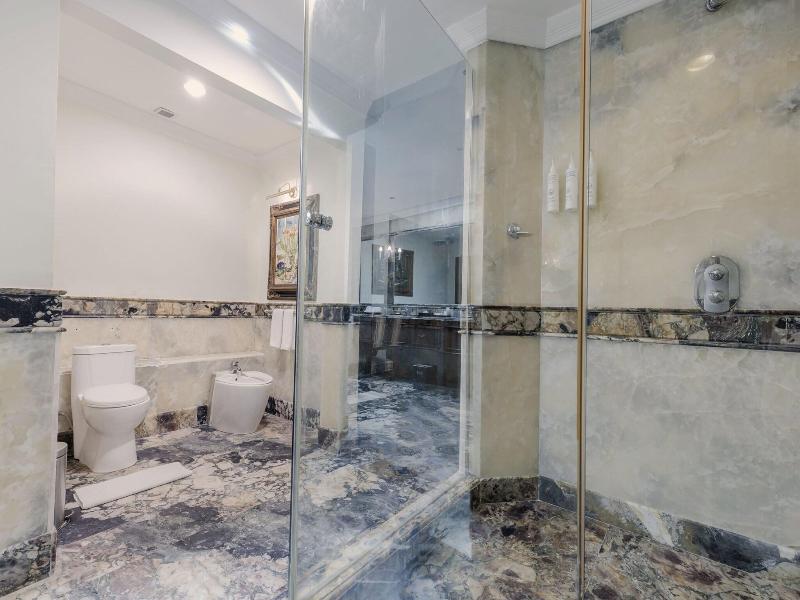 Le Royal Meridien image