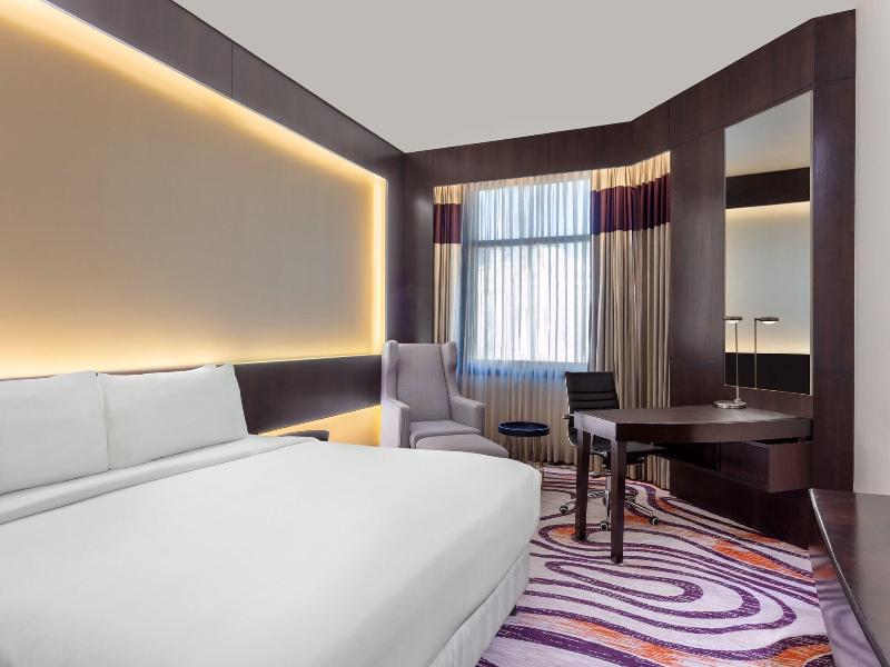 Le Royal Meridien image