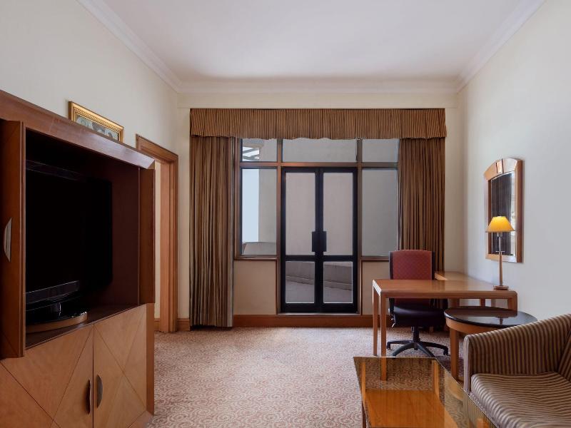 Le Royal Meridien image