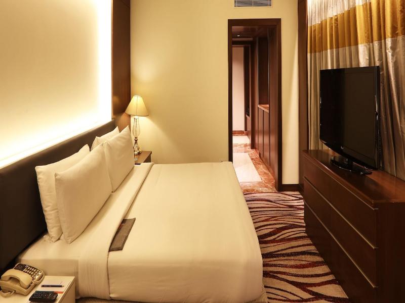 Le Royal Meridien image