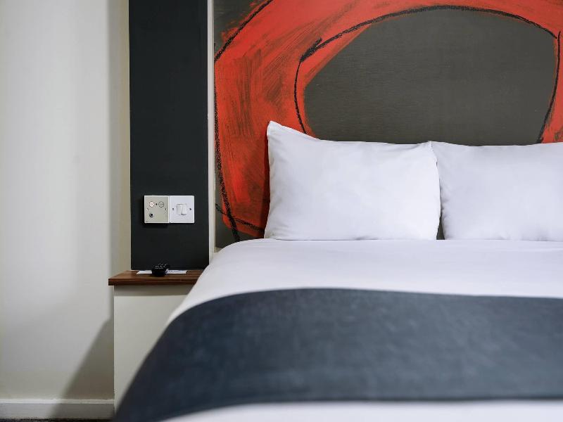 Ramada London Stansted Airport image