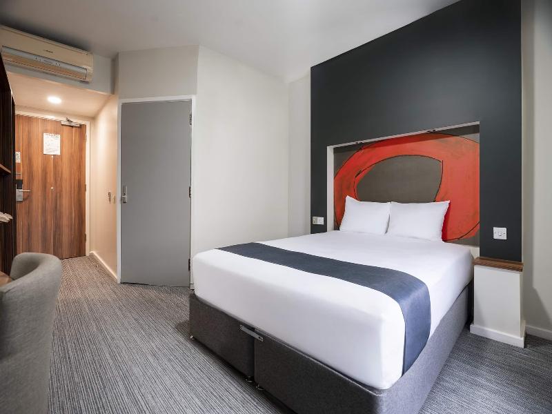 Ramada London Stansted Airport image