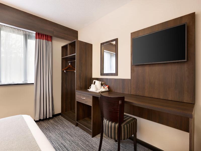 Ramada Bristol West image