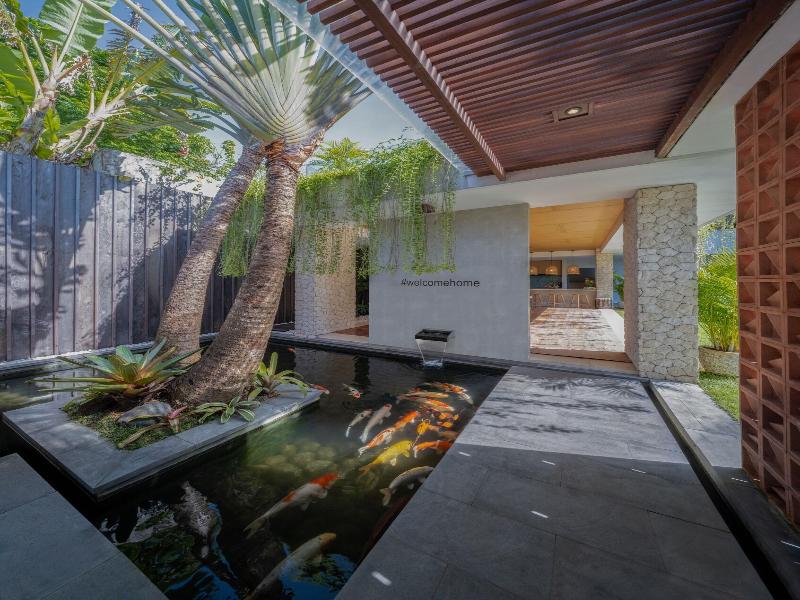 Pantai Indah Villas image