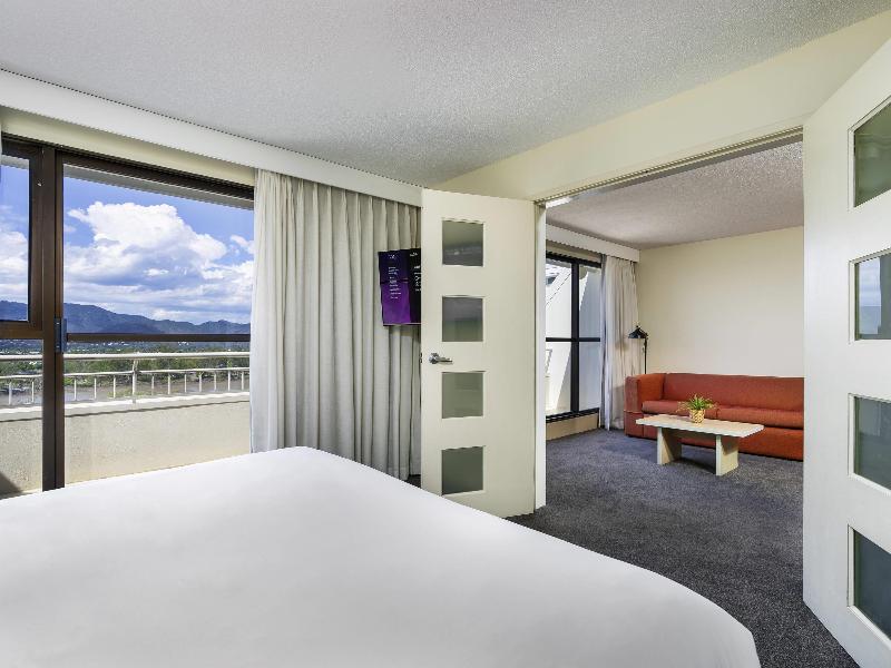 Mercure Rockhampton image