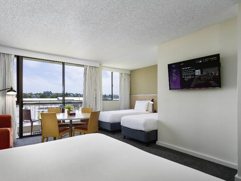 Mercure Rockhampton image