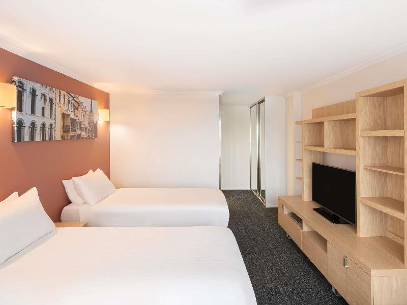 Mercure Newcastle image