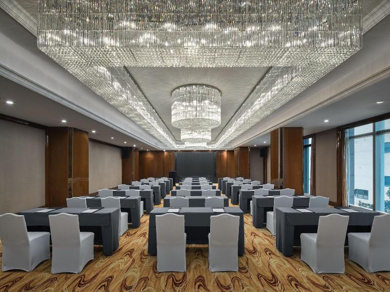Sheraton Shanghai Pudong Riverside image