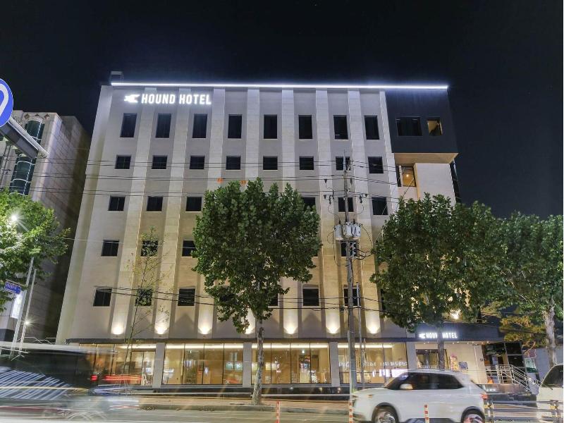 Hound Hotel Daegu image