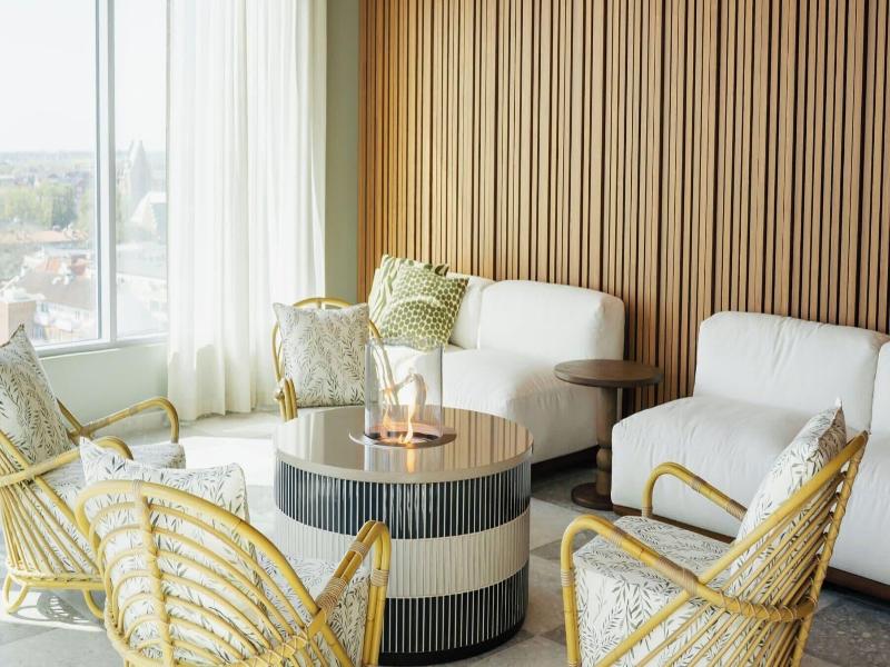 Willow Worldhotels Crafted image
