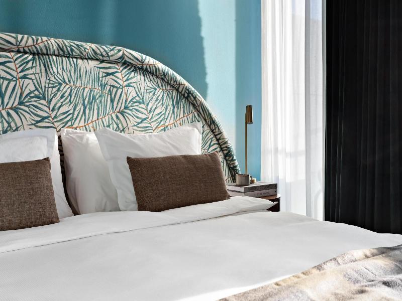 Willow Worldhotels Crafted image