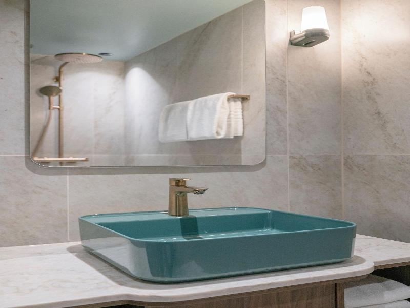 Willow Worldhotels Crafted image