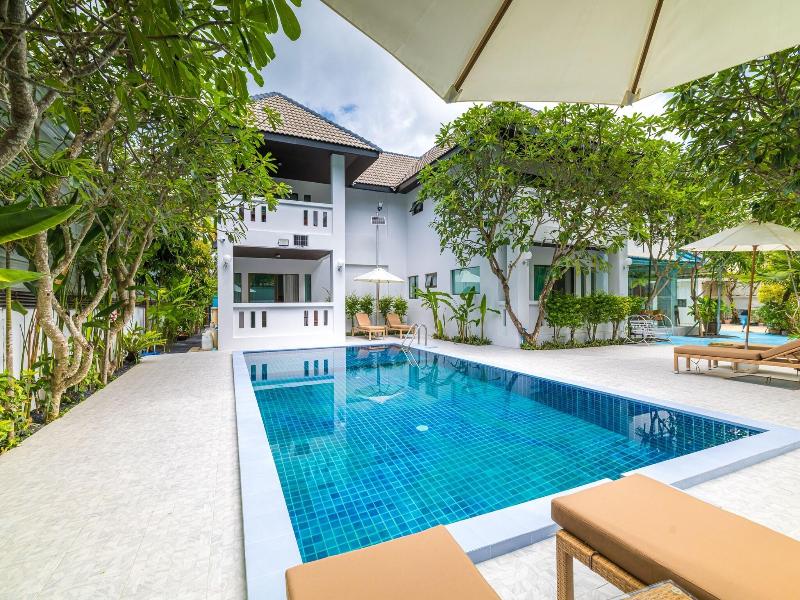 Phuket Leisure Time Hotel image