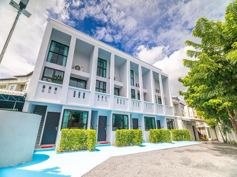 Phuket Leisure Time Hotel image