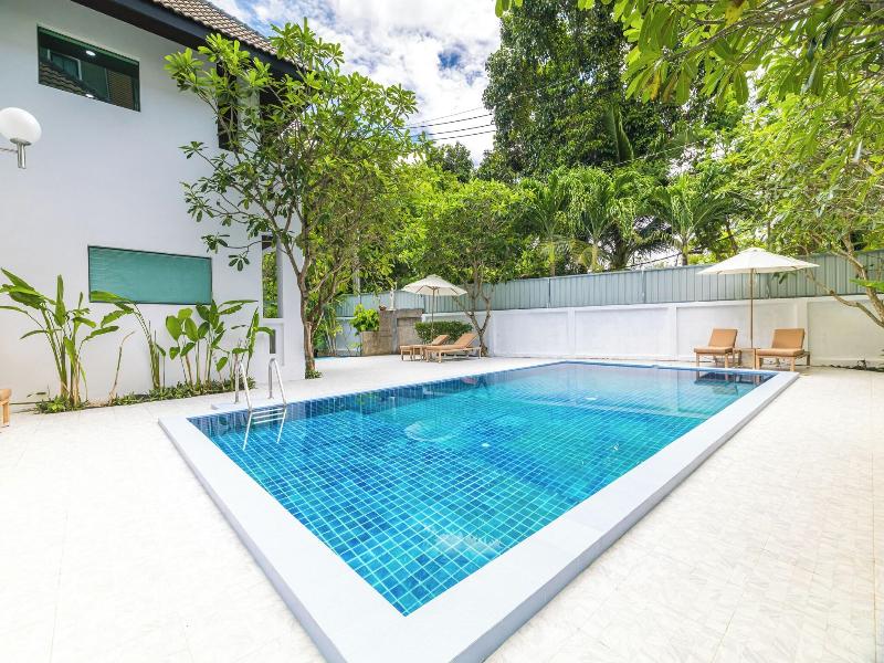 Phuket Leisure Time Hotel image