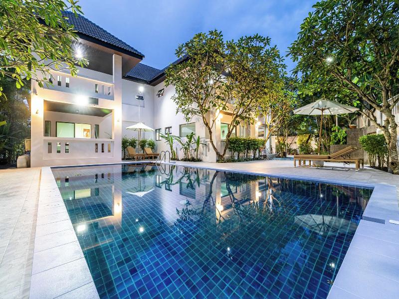 Phuket Leisure Time Hotel image