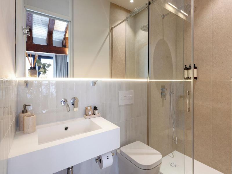 Coeo Santa Maria Signature Apartments image