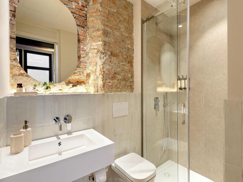 Coeo Santa Maria Signature Apartments image