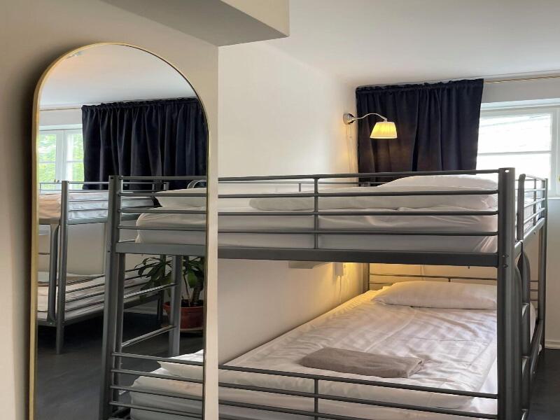 Crafoord Place Hostel image