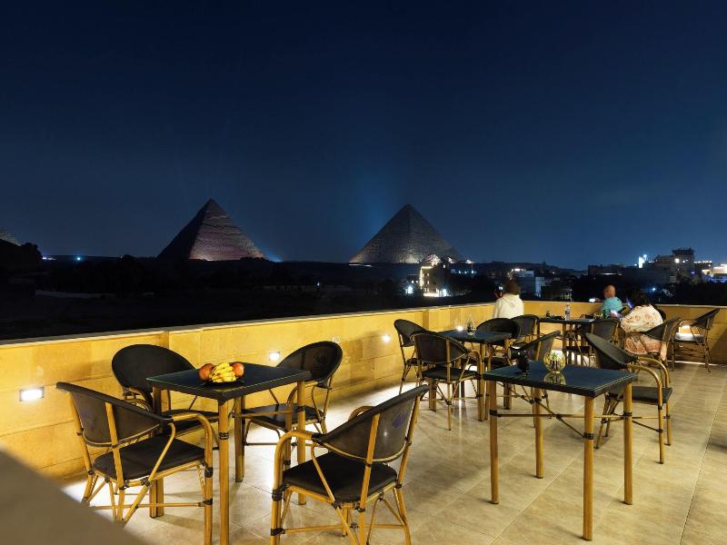 Pyramids Land Hotel image