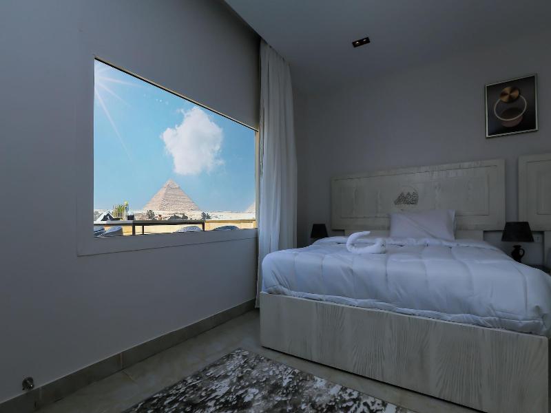 Pyramids Land Hotel image