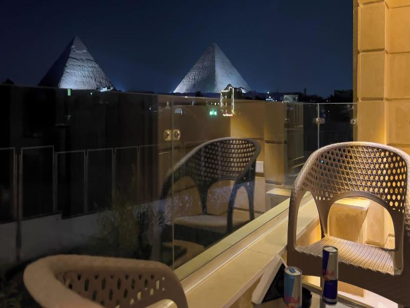 Pyramids Land Hotel image
