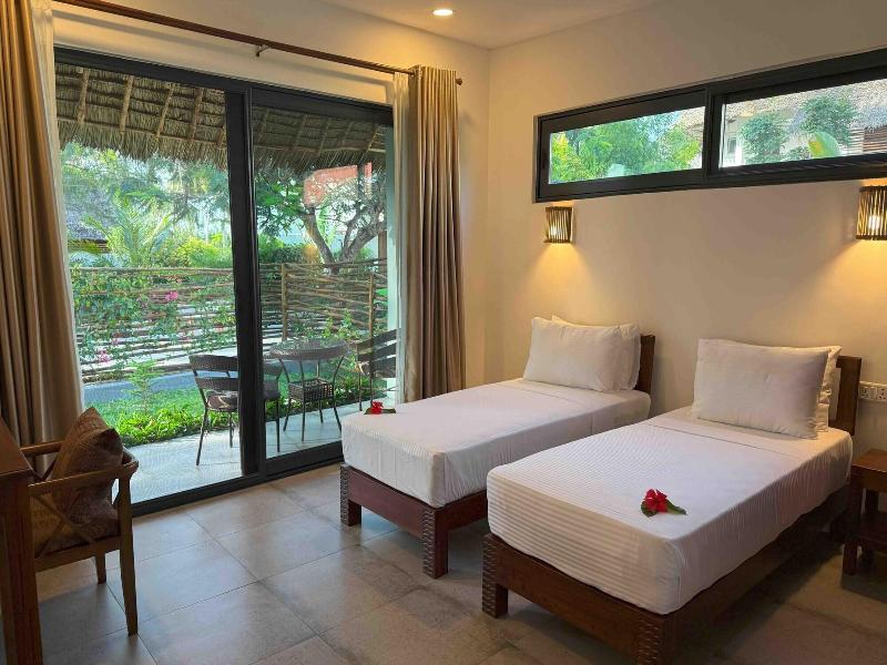 Manolo Beach Resort image