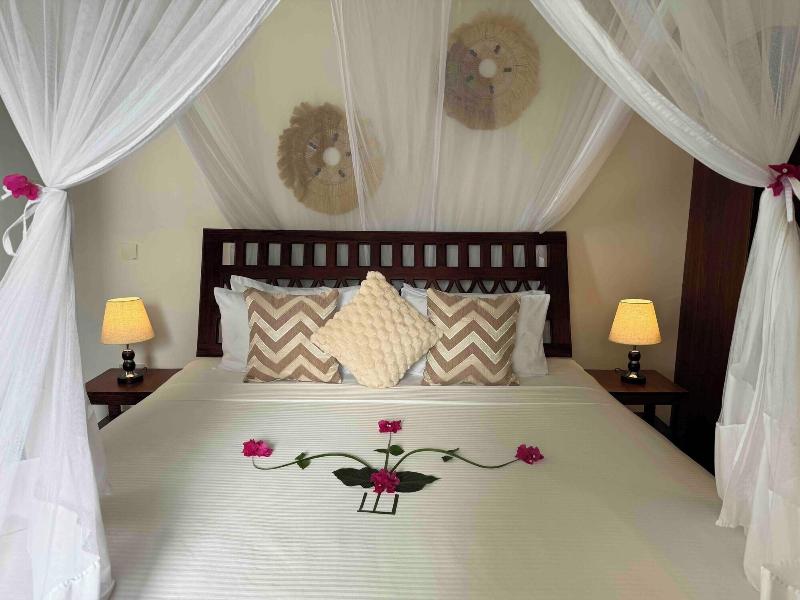 Manolo Beach Resort image