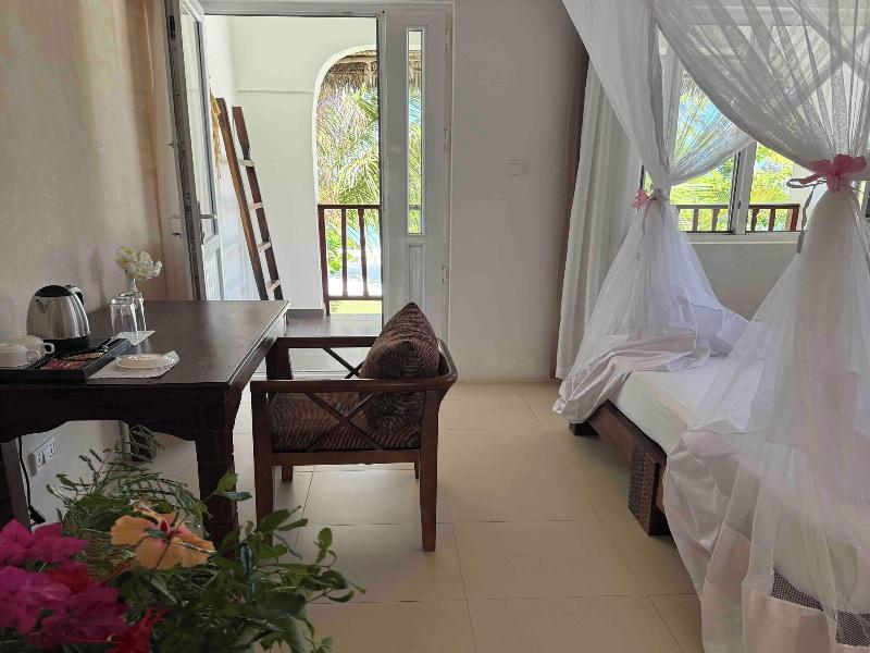 Manolo Beach Resort image