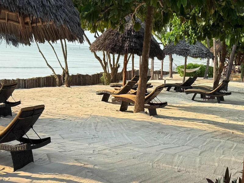 Manolo Beach Resort image