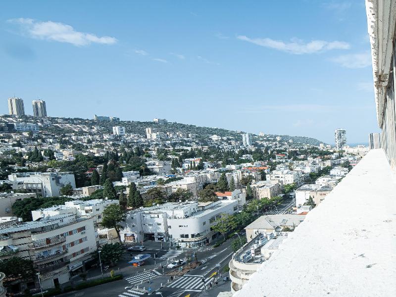Haifa Tower Hotel image