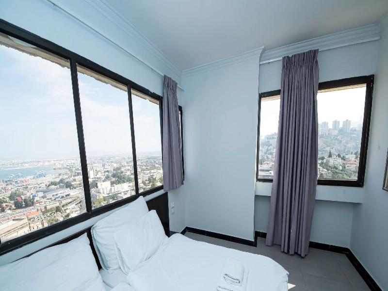 Haifa Tower Hotel image
