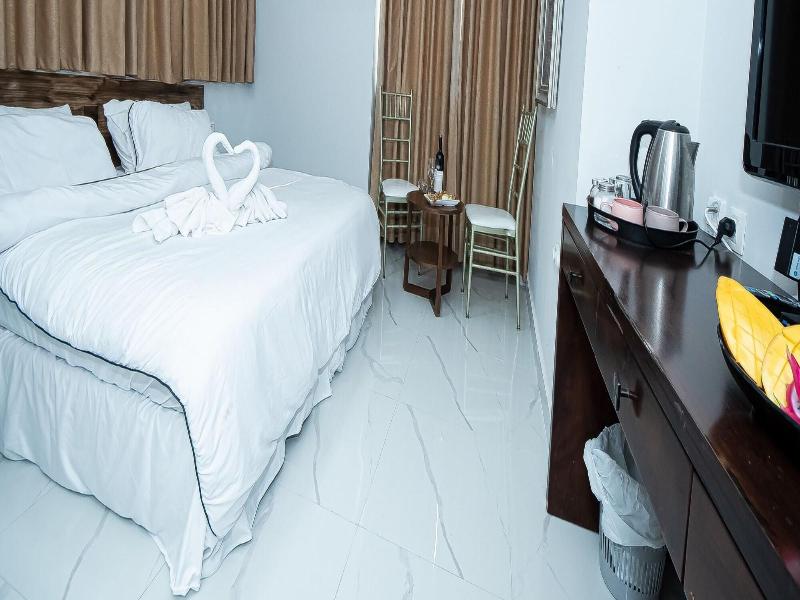 Haifa Tower Hotel image