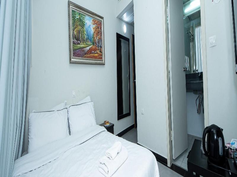 Haifa Tower Hotel image