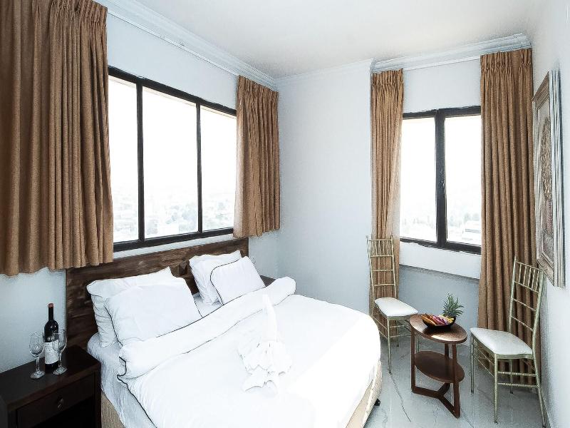 Haifa Tower Hotel image