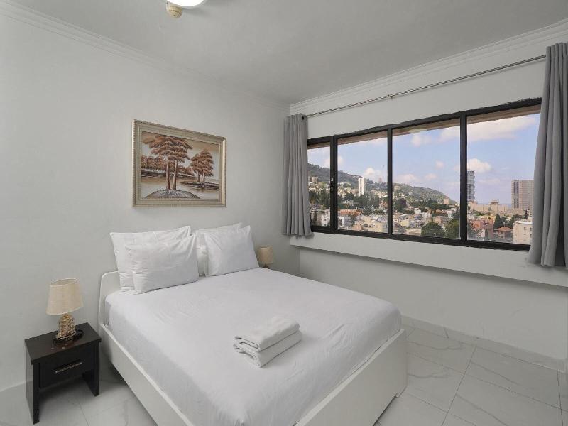 Haifa Tower Hotel image